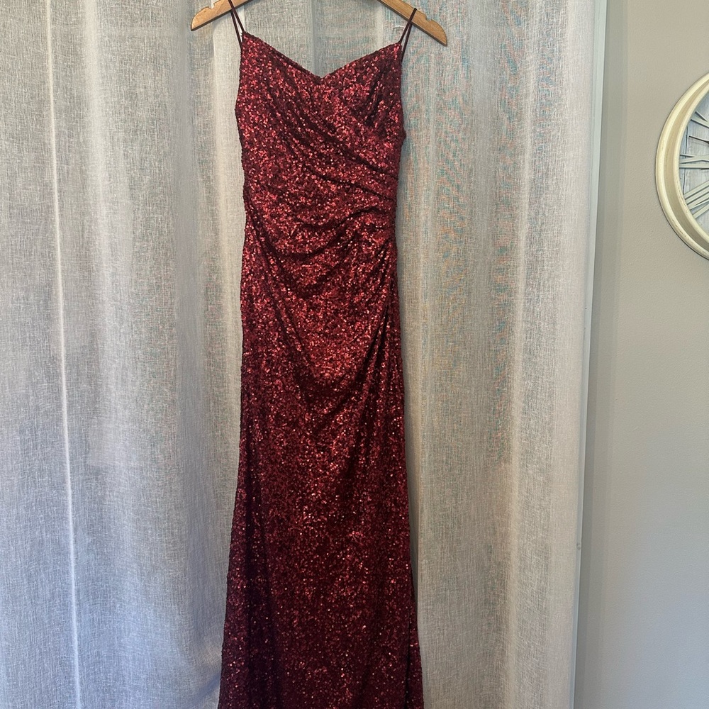 Sorella Vita Deep Red Gown